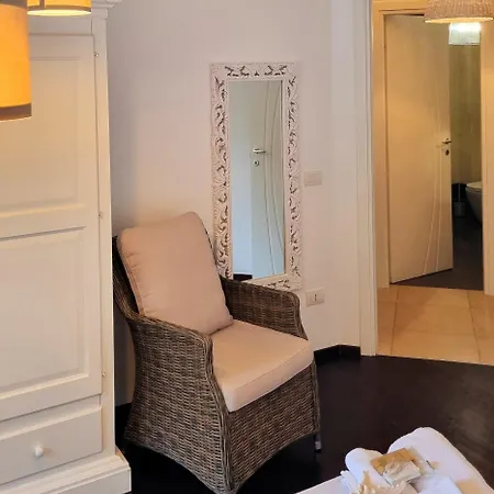 Appartement Mediterranean Pool & Parking