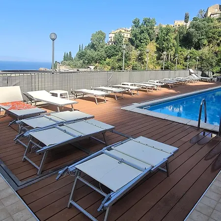 Mediterranean Pool & Parking Appartement Taormine