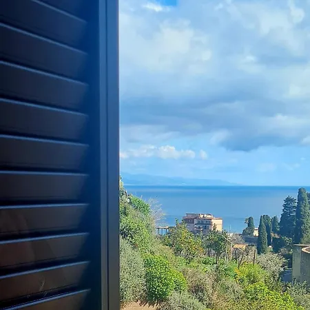 아파트 Mediterranean Pool & Parking 타오르미나