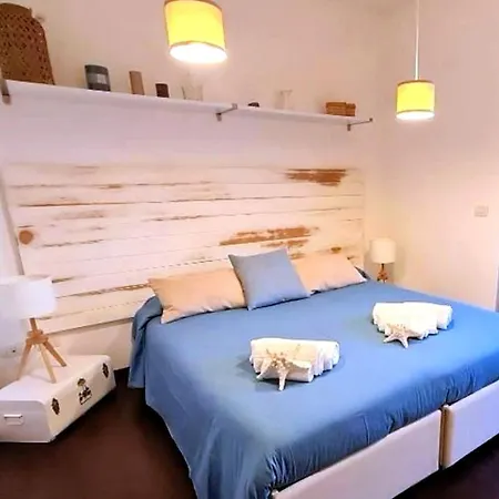 Mediterranean Pool & Parking 아파트 타오르미나