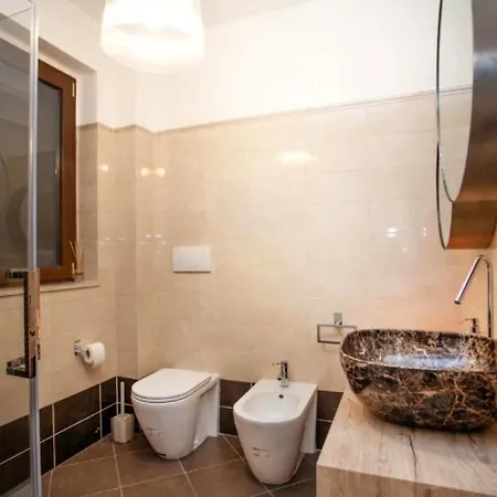 Mediterranean Pool & Parking * 타오르미나