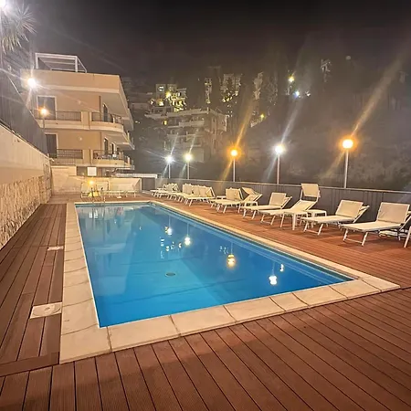 Mediterranean Pool & Parking Taormina